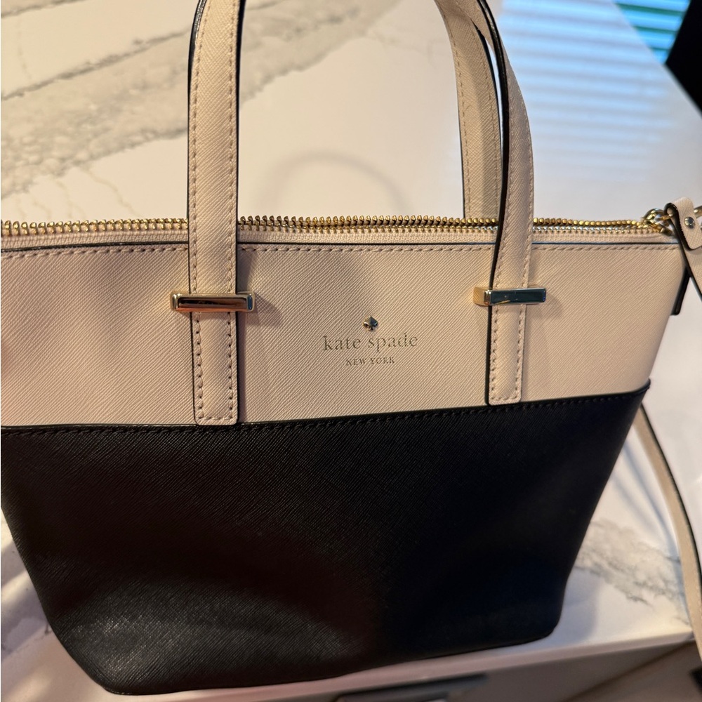Kate Spade Harmony Crossbody Cedar Street Black/Ivory Pebble - Picture 5 of 14